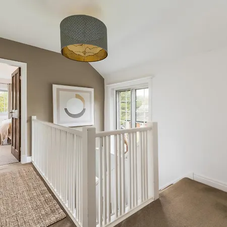 Central Malham Wellbeing Escape With Hot Tub Sleeps 8 Exterior photo