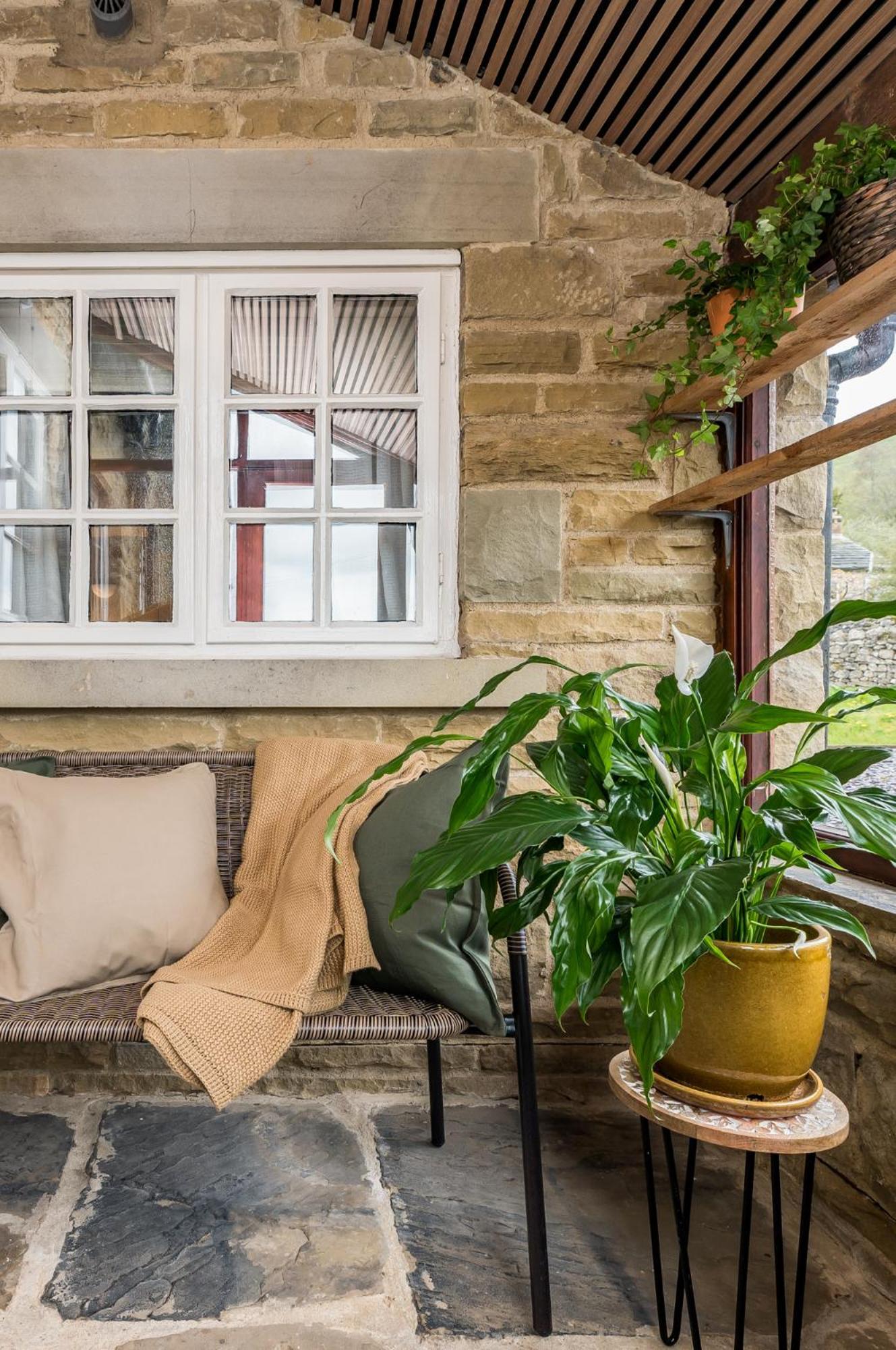 Wellbeing Escape With Hot Tub Sleeps 8 Holiday home