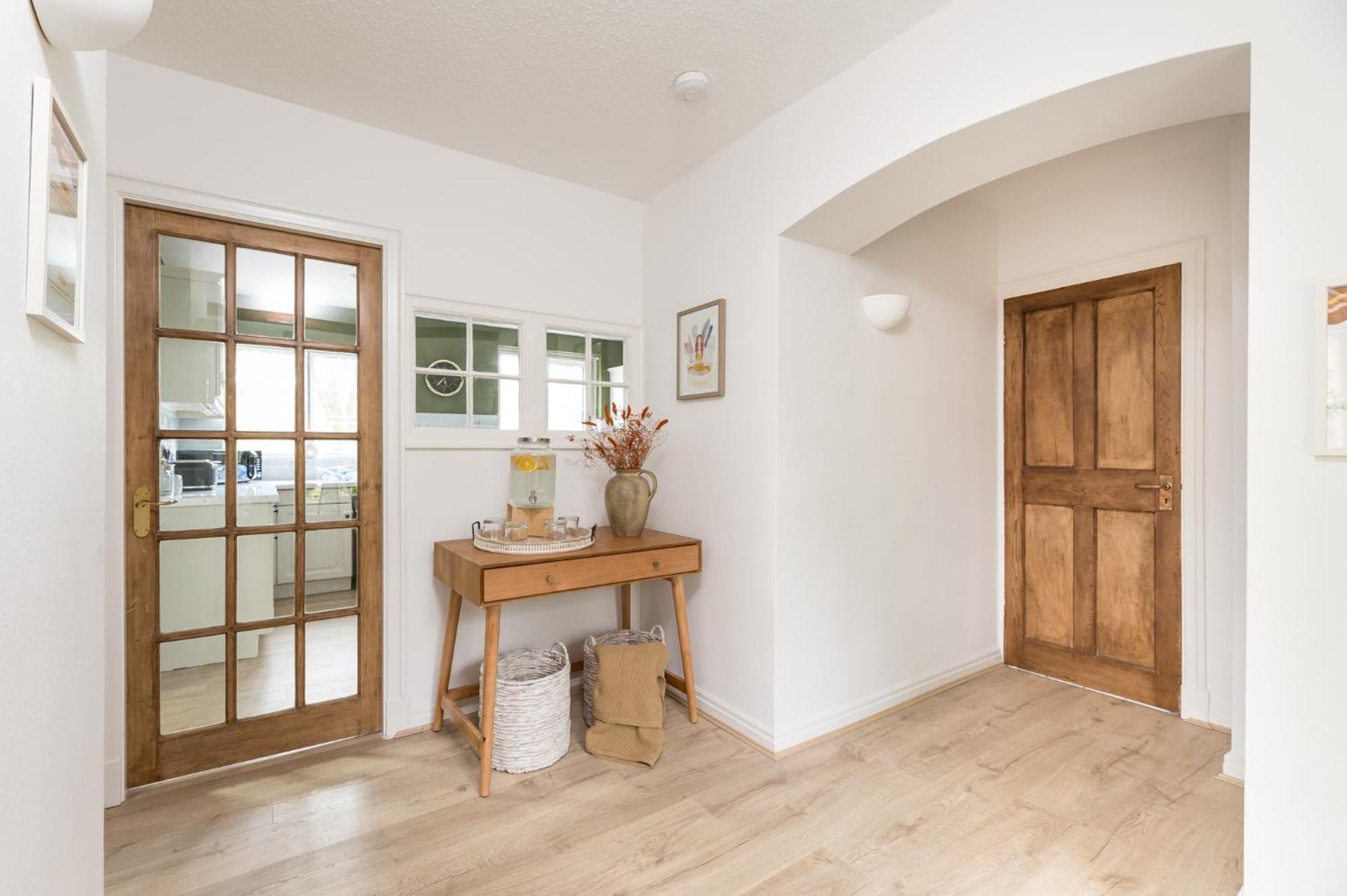 Holiday home Wellbeing Escape With Hot Tub Sleeps 8 *